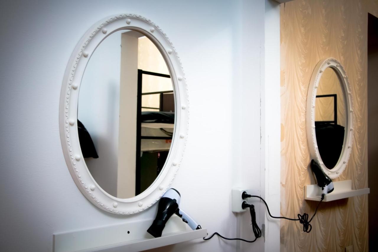Paradise Hostel Tbilisi ภายนอก รูปภาพ