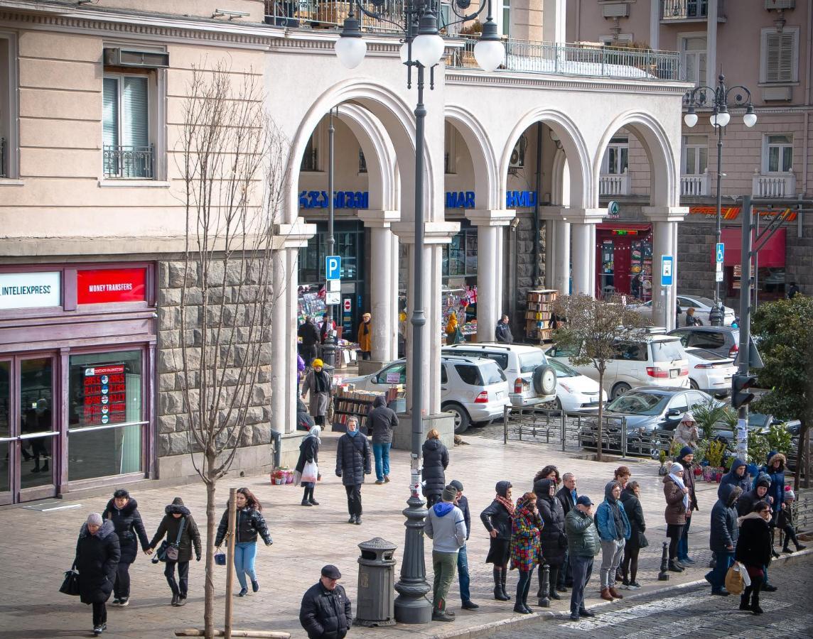 Paradise Hostel Tbilisi ภายนอก รูปภาพ