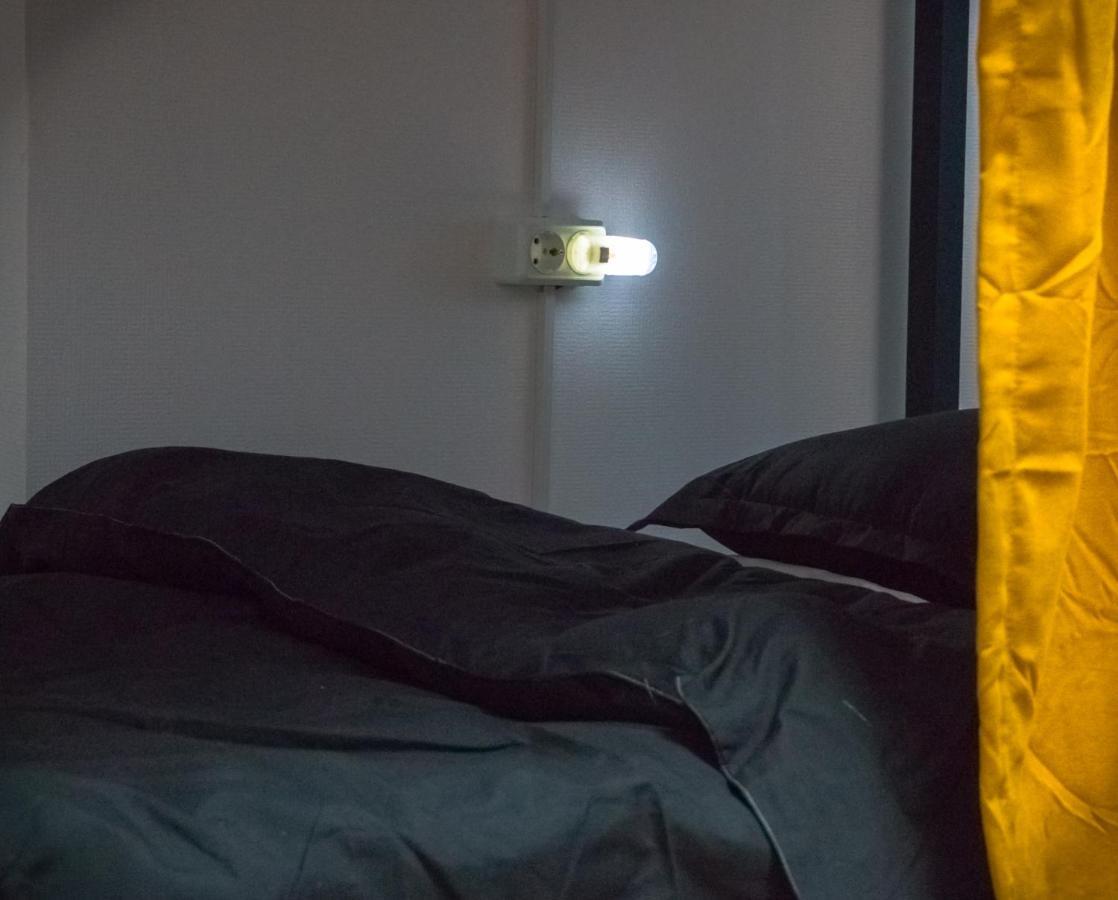 Paradise Hostel Tbilisi ภายนอก รูปภาพ